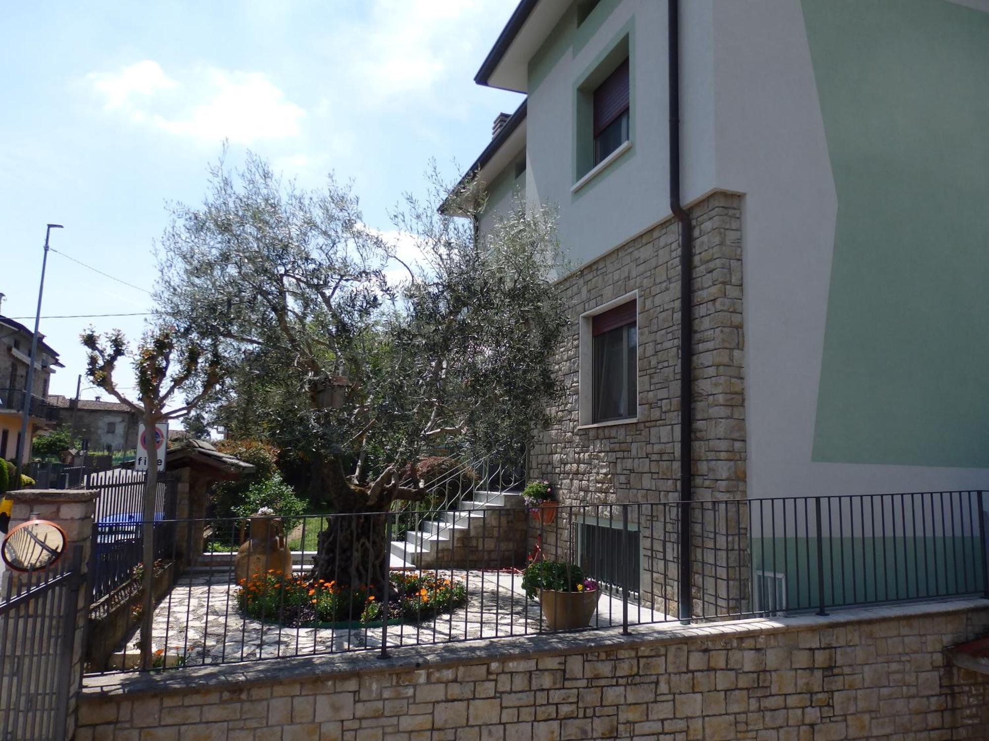 Bed and Breakfast Riflessi D'Arte Provaglio d'Iseo Exterior foto