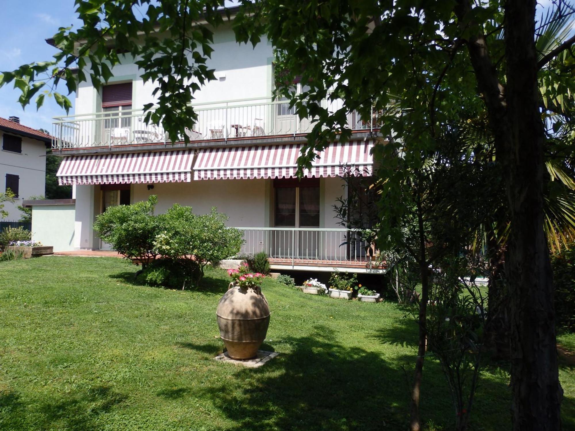 Bed and Breakfast Riflessi D'Arte Provaglio d'Iseo Exterior foto